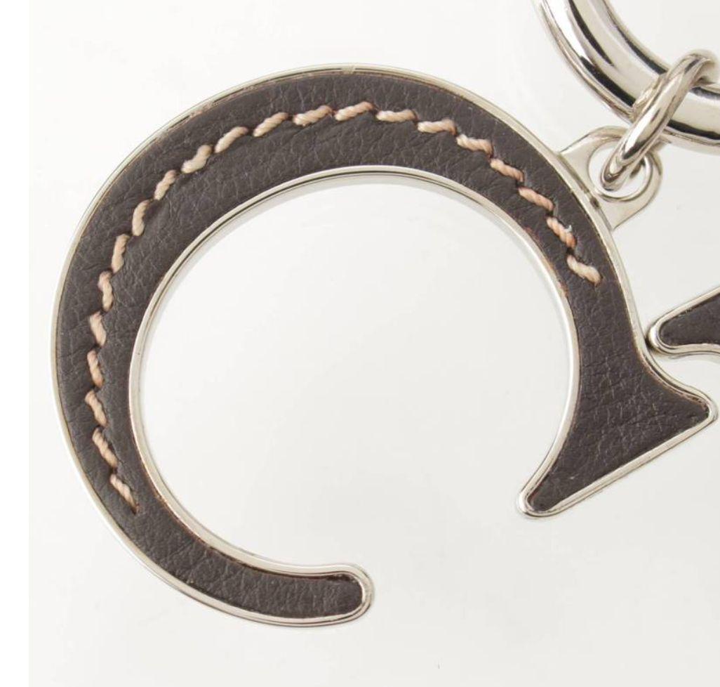 【巾着袋付き】クリスチャンディオール ロゴ キーホルダ　シルバー