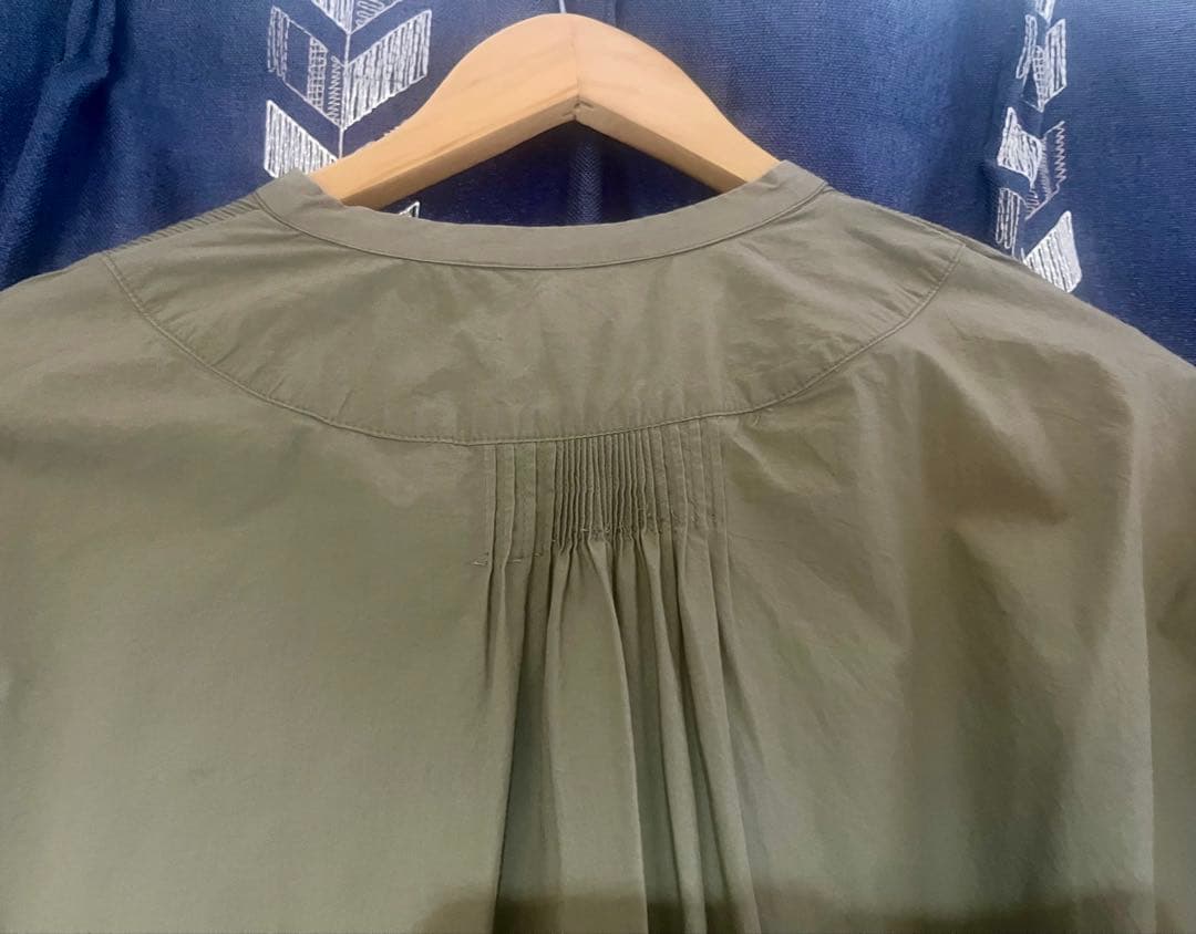 pot and tea ピンタックワンピース　カーキ