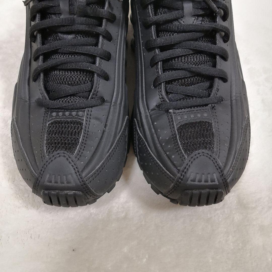 美品 ナイキ ショックスR4 オールブラック 24cm