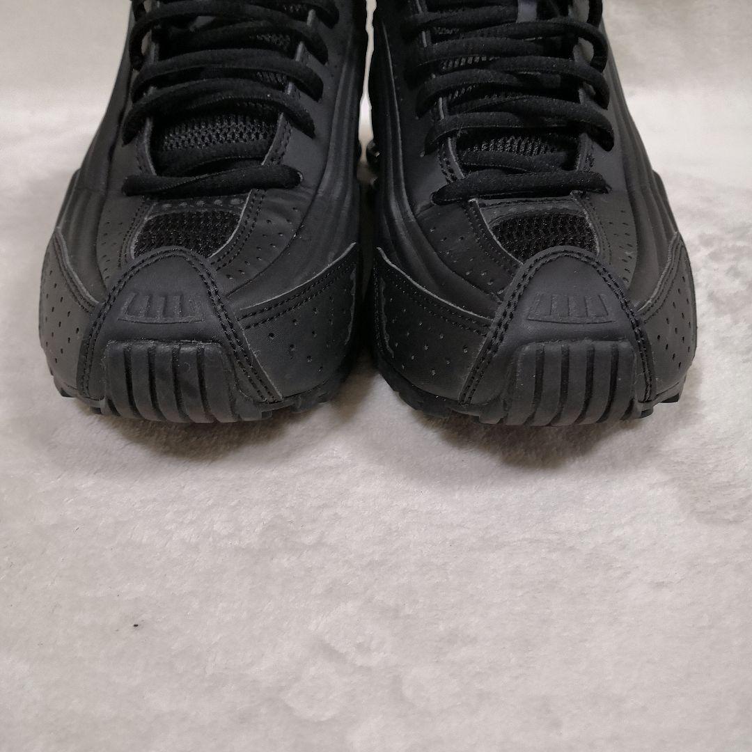 美品 ナイキ ショックスR4 オールブラック 24cm