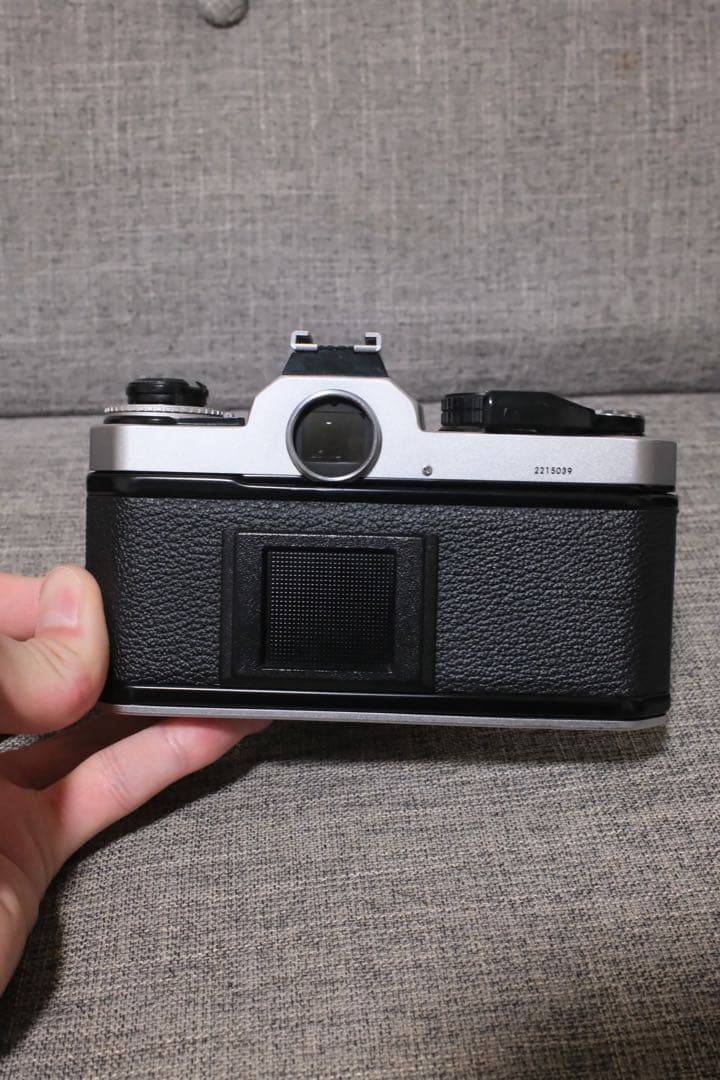 Nikon FE2＋Ai nikkor50mmf1.4セット