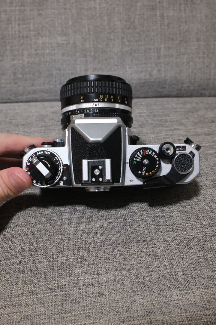 Nikon FE2＋Ai nikkor50mmf1.4セット