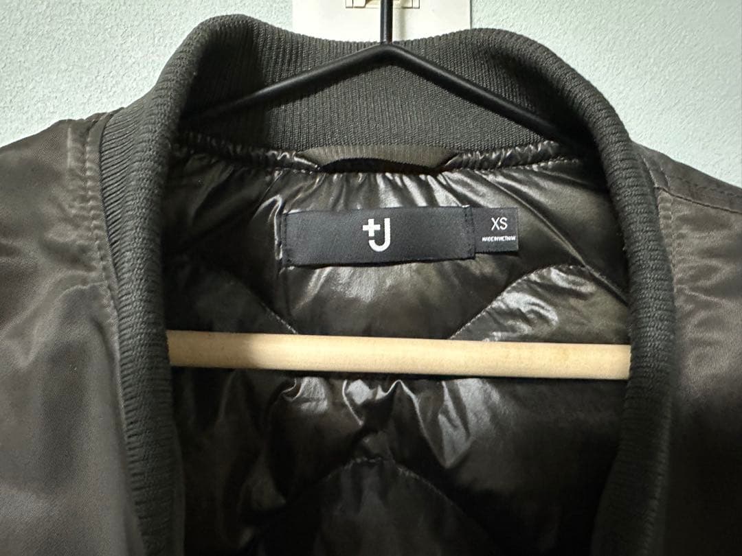 UNIQLO +J ハイブリッドダウンオーバーサイズMA-1 XS ユニクロ