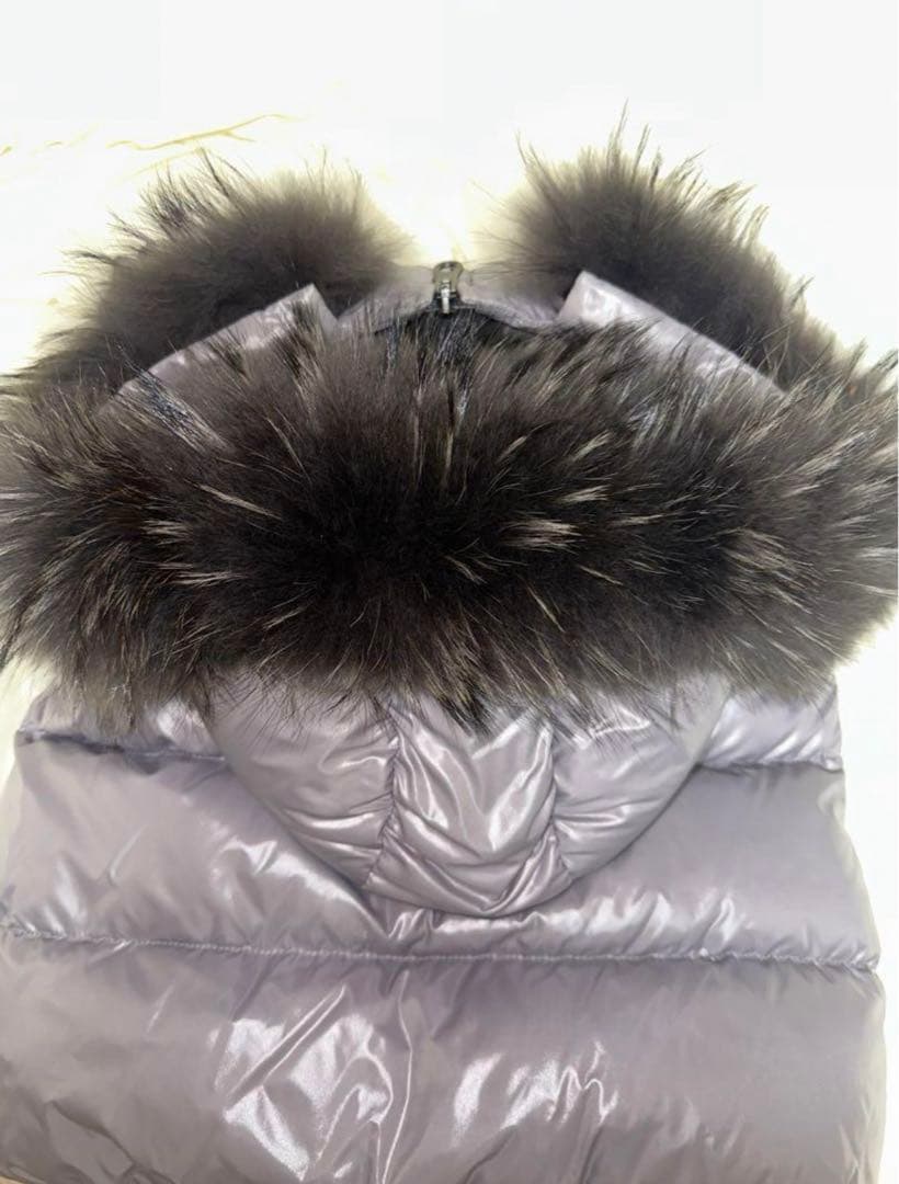 DUVETICA デュべチカ ダウンベスト リアルファー グレー レアカラー