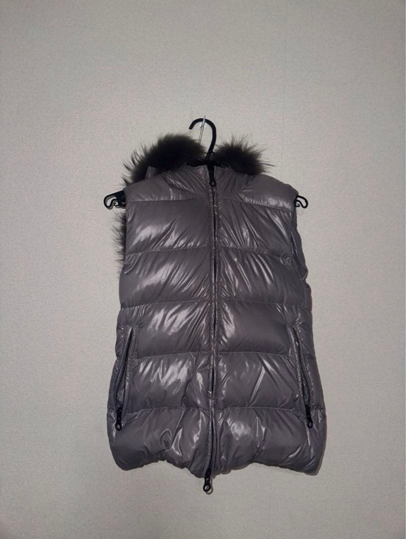 DUVETICA デュべチカ ダウンベスト リアルファー グレー レアカラー