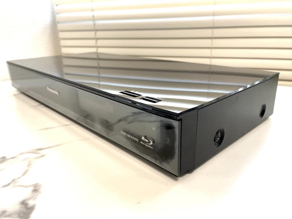 n*i様 Panasonic Blu-ray ブルーレイレコーダー DMR-BR