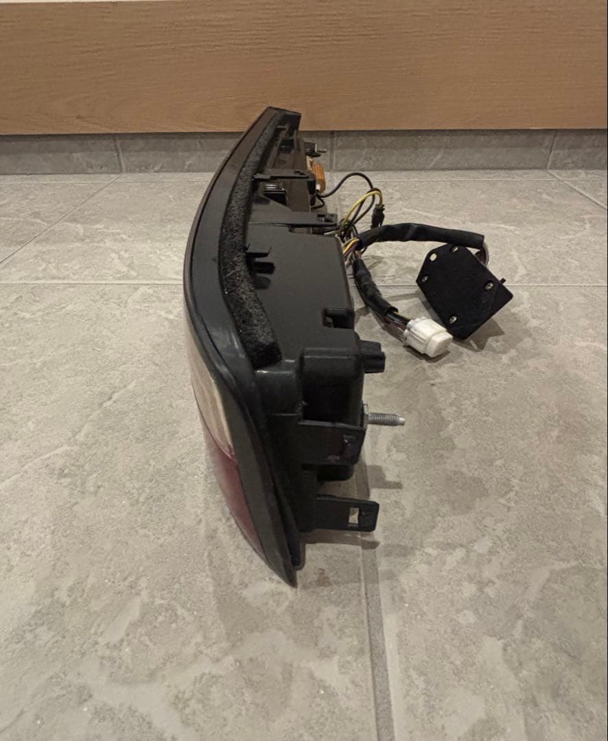 DA17W エブリィワゴン LEDテールランプ REIZ Ver.1 中古