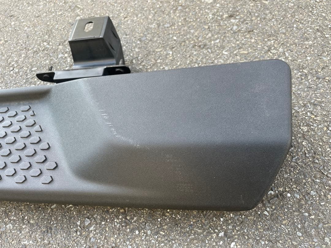 Jeep JLラングラー 純正サイドステップ　右