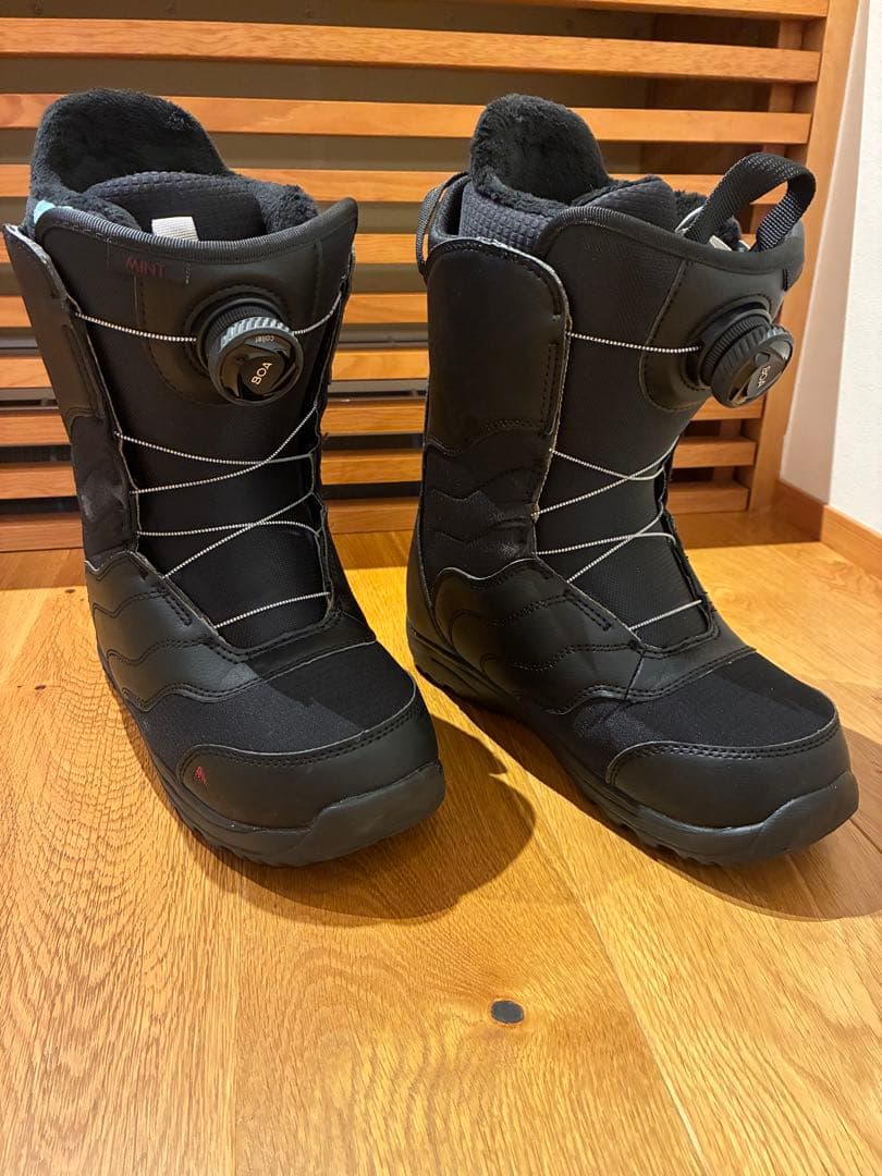 BURTON　MINT 24.0cm（US:7）　BOA スノーボードブーツ