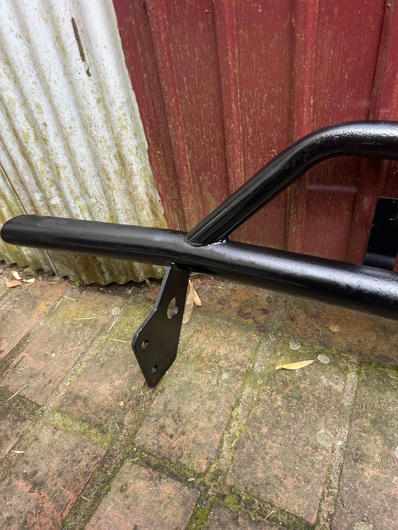 半*樹様 中古ジムニーJB23しし狩りバンパー再塗装済み⁉️近場の方手渡しOK⁉