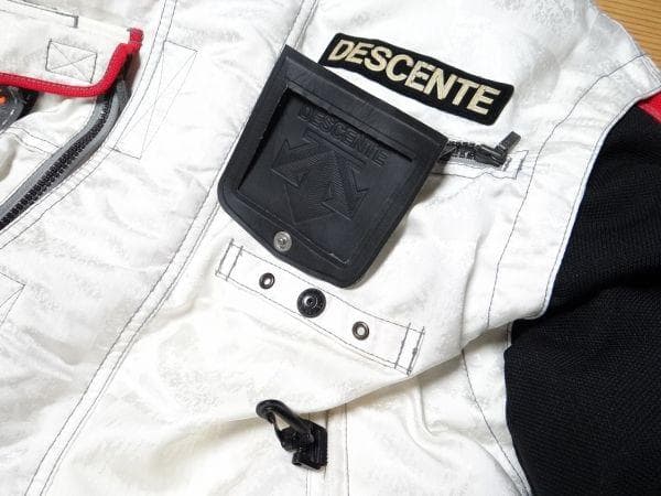 90年代 デサント ダウンジャケット スイスランド スキーチーム ジャケット M