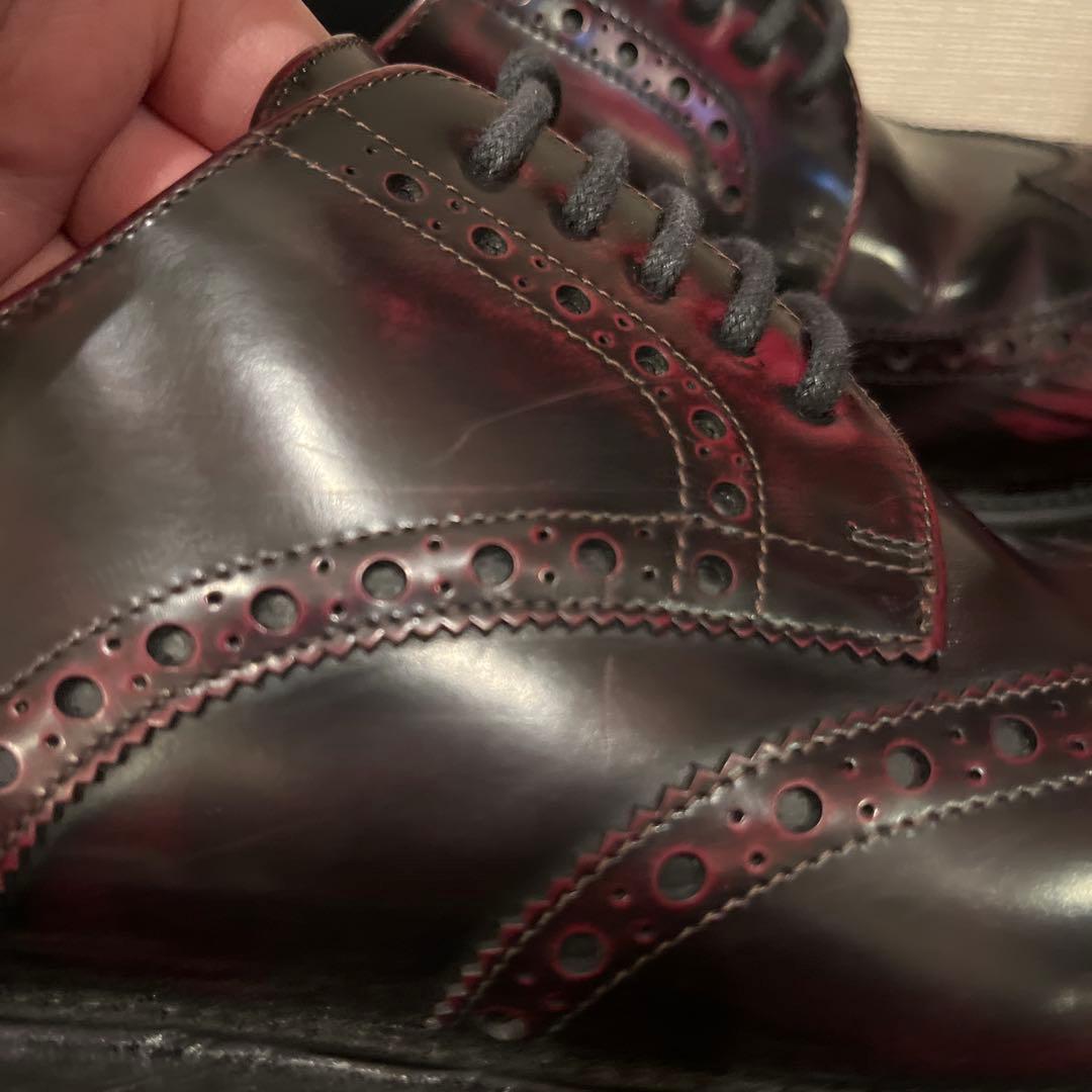 り*ご様 【美品】ヒューゴボス パテントレザー シューズ