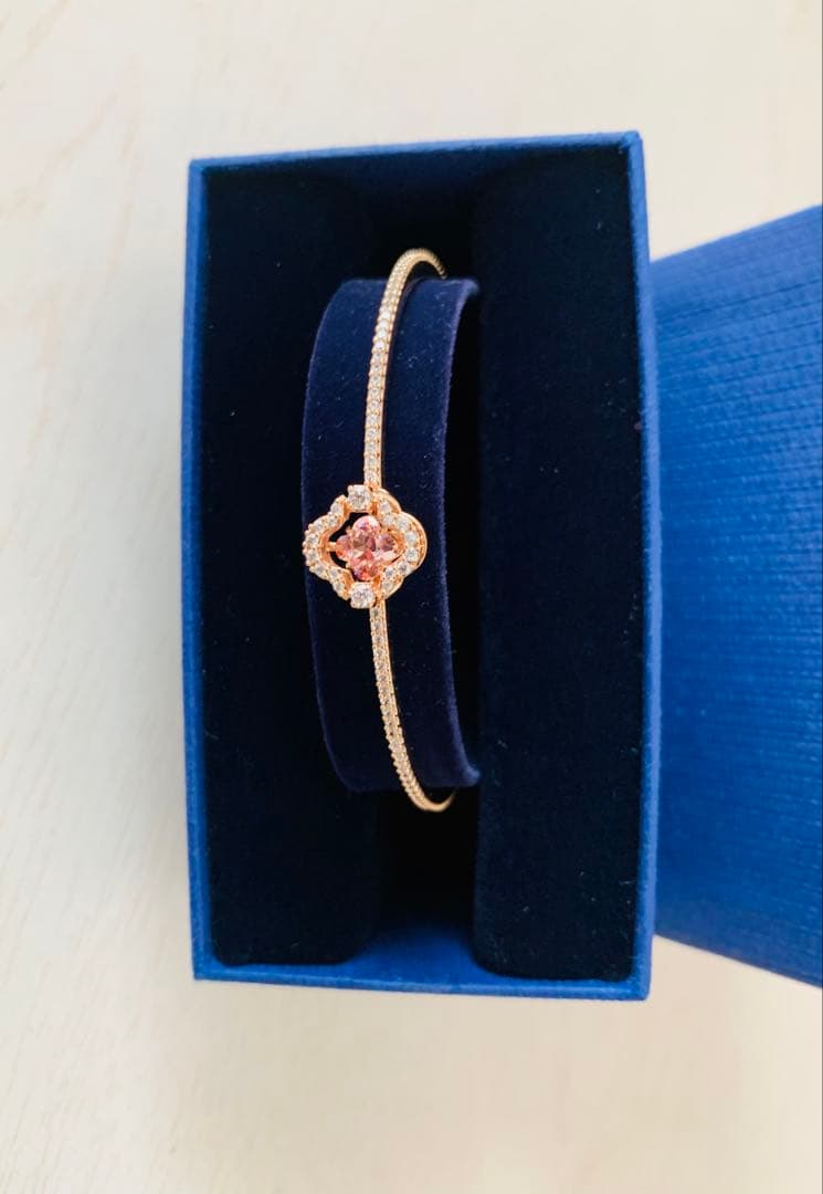 山中　スワロフスキー　Sparkling Dance Unaバングル