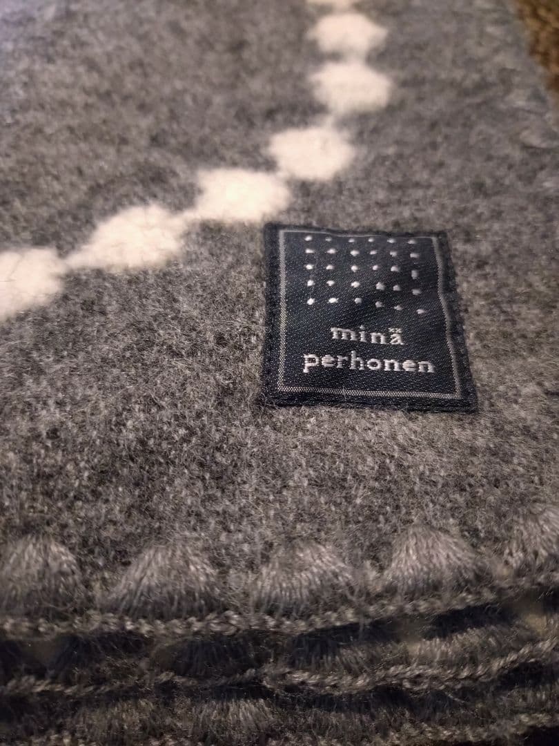 ミナペルホネン　ブランケット　タンバリン グレー