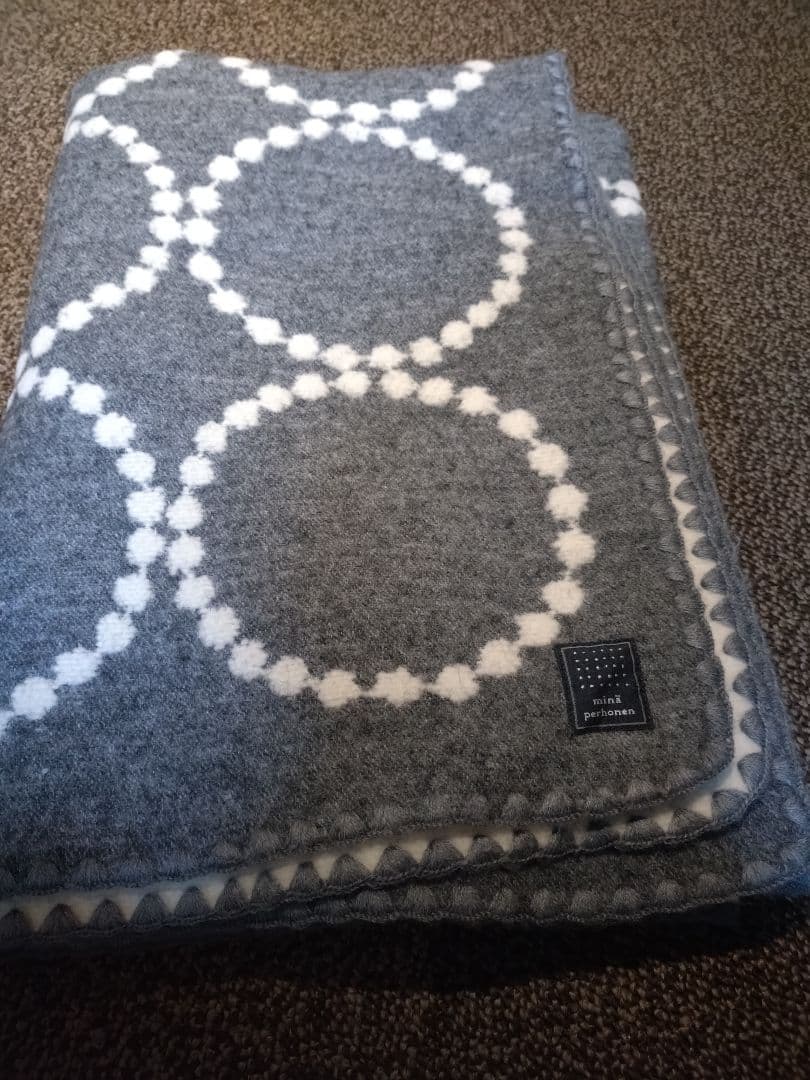 ミナペルホネン　ブランケット　タンバリン グレー