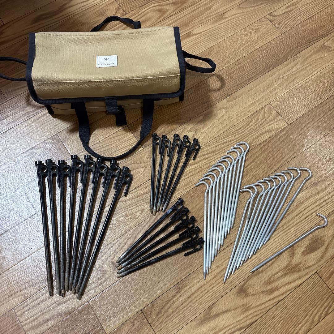 スノーピーク マルチコンテナ&ソリッドステーク30&20 ペグセット