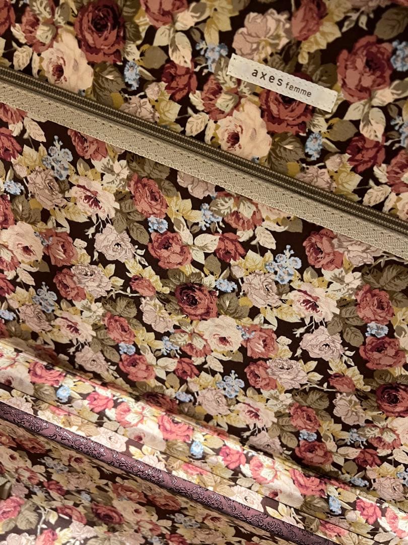 レア⭐︎美品キャリーケース