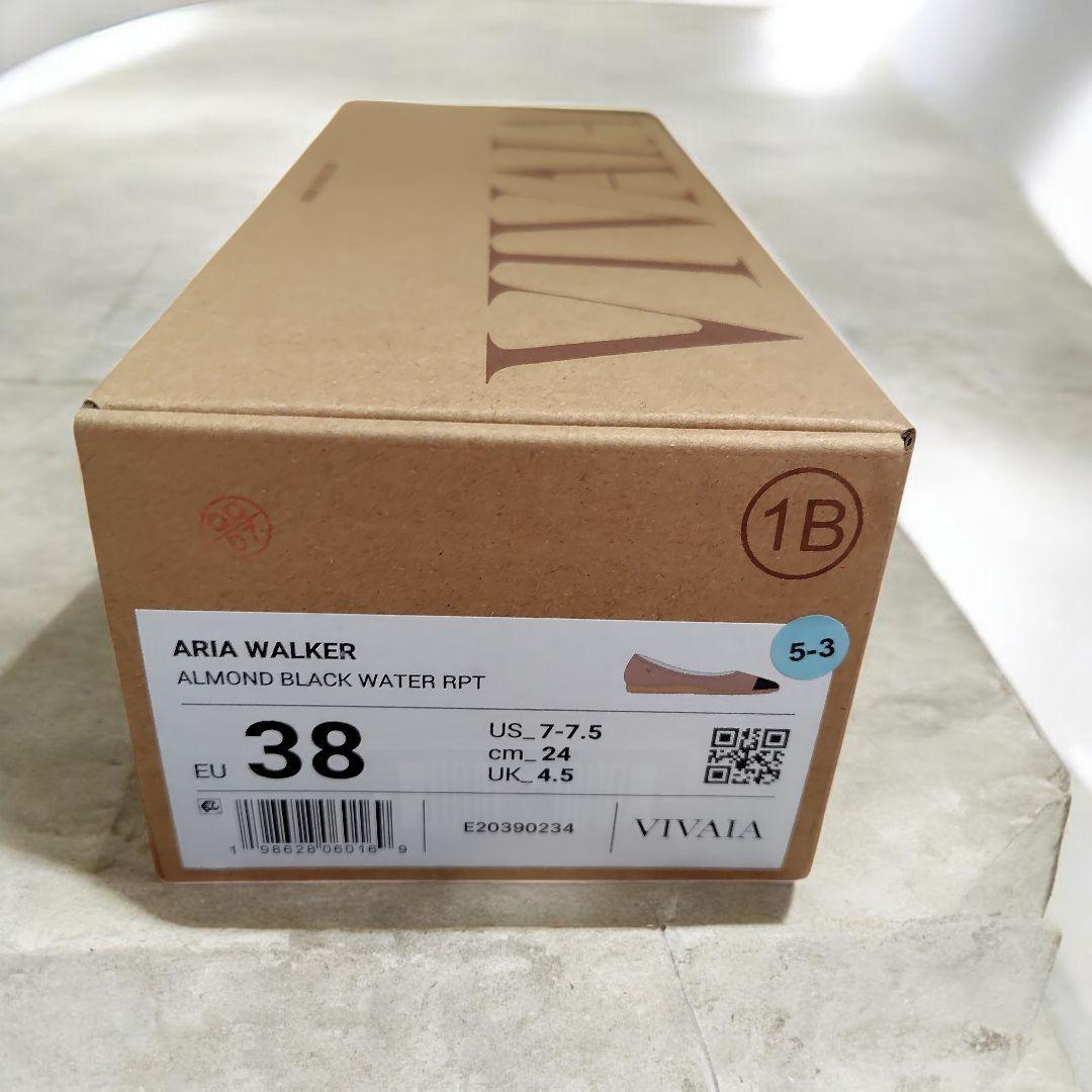 【新品】Aria5°C　VIVAIA 　ポインテッドトゥ　フラットシューズ38