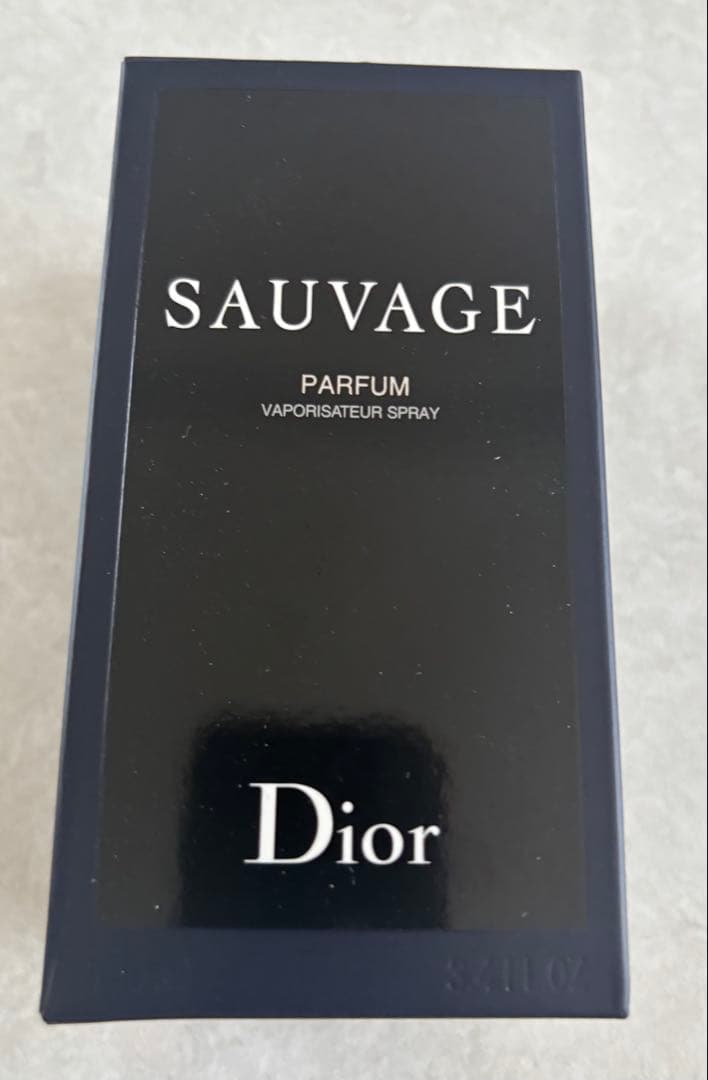 Dior SAUVAGE PARFUM 香水　100ml