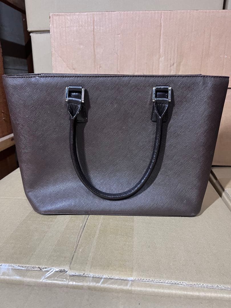 【美品】バーバリー トートバッグ ノバチェック サフィアーノレザー 自立