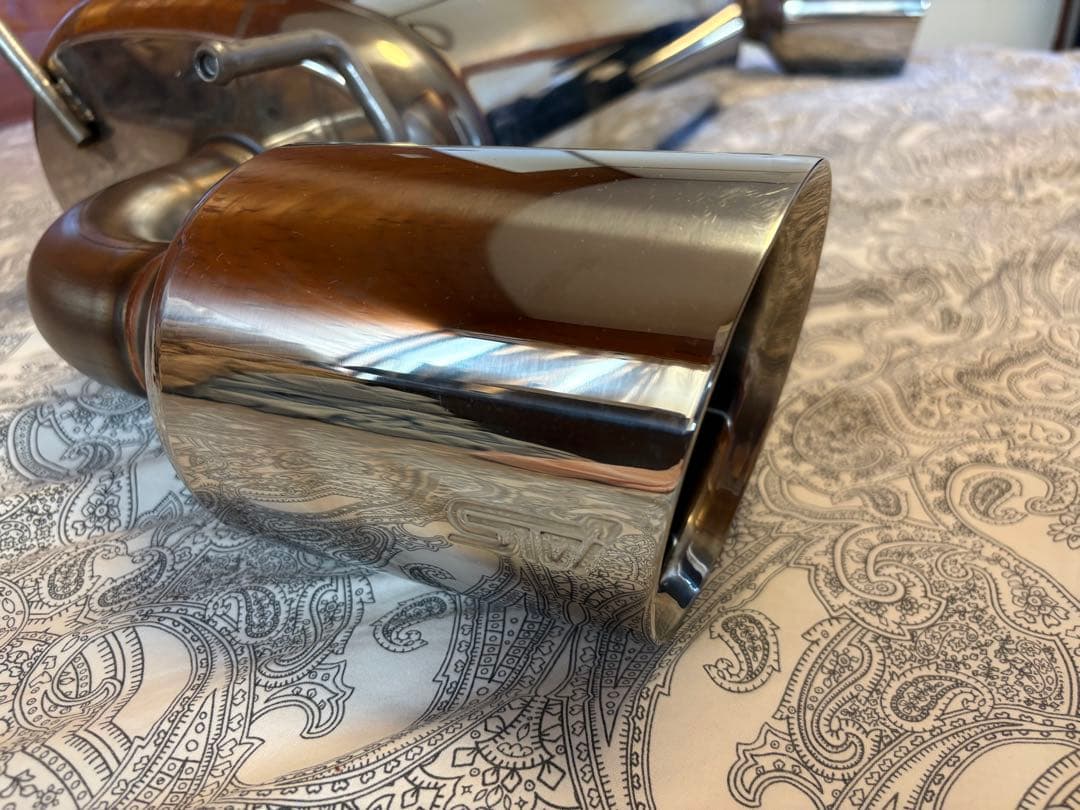 中古美品BRZ　ZD8 STIパフォーマンスマフラー