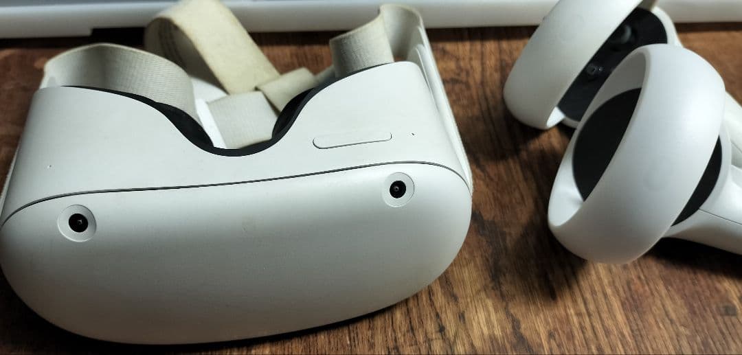 ジャンク　 Quest 2　VRヘッドセット