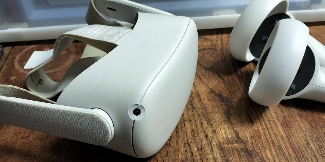 ジャンク　 Quest 2　VRヘッドセット