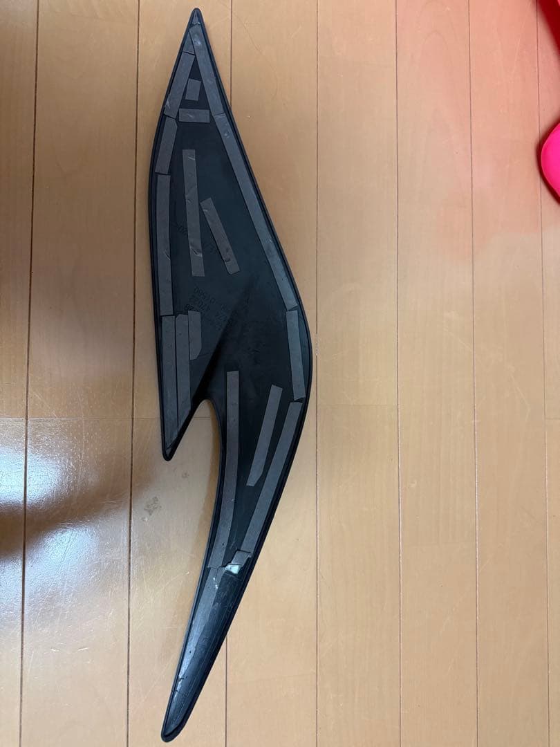 30プリウス　後期用アイライン