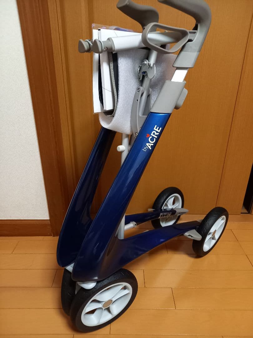 ⭐新品未使用 歩行器byACREカーボン・ウルトラライト コンパクト ブルー青