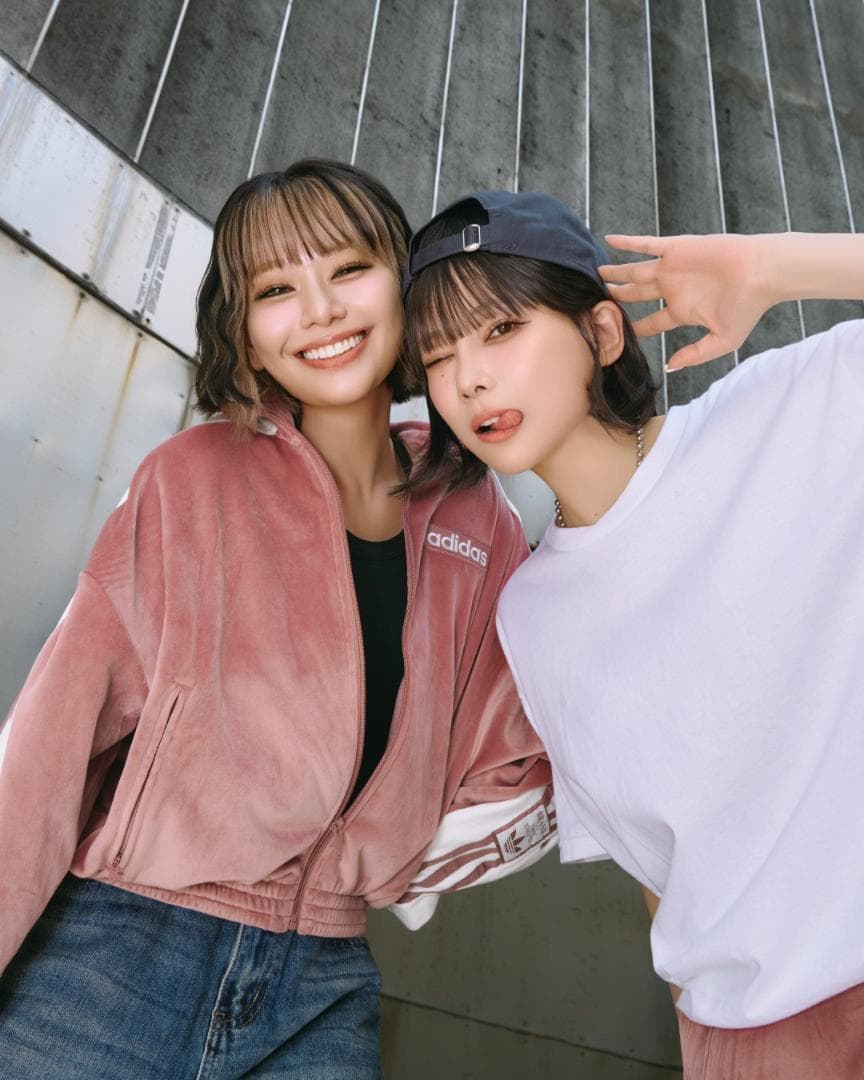 ADIDAS Sサイズ アディブレイク ベロア トラックトップ KD1655