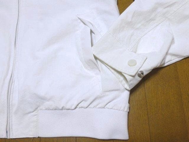 【大きい】2XL XXL日本サイズ位トミーヒルフィガーUS限定防風撥水ジャケット