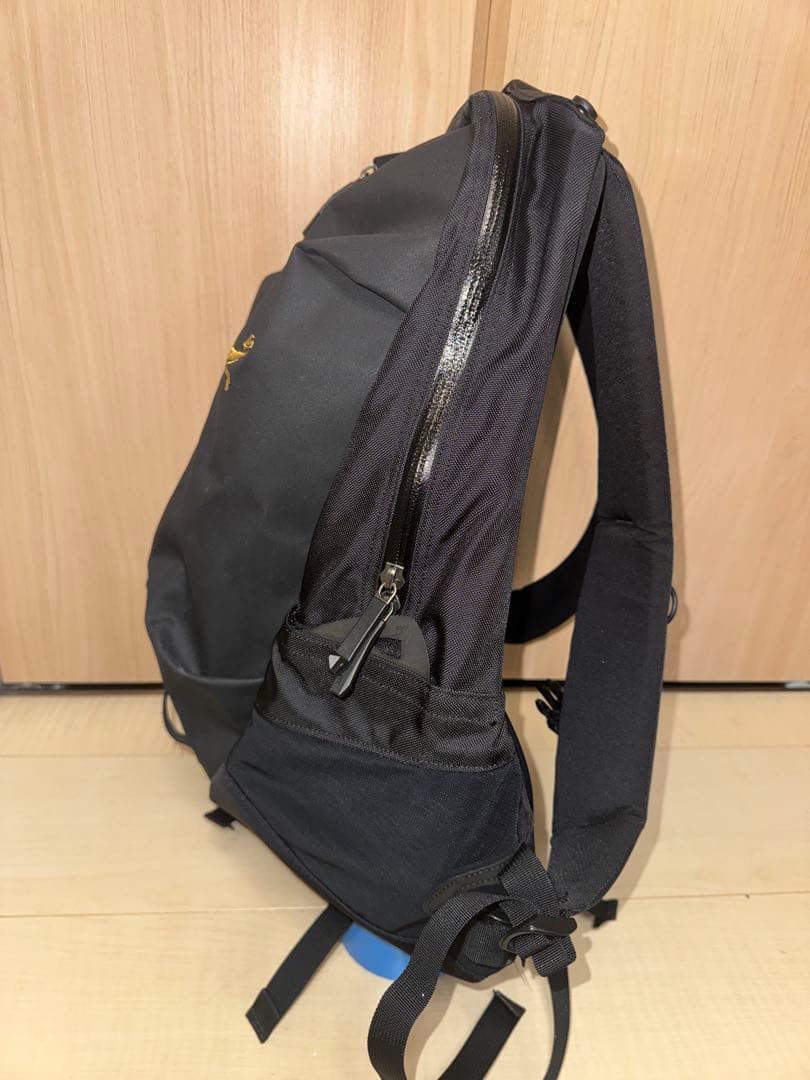 ⭐️美品使用期間浅　アークテリクス バックパック arro16 廃盤 ブラック