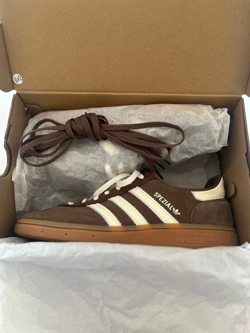 【adidas HANDBALL SPEZIAL】ブラウン　24㎝