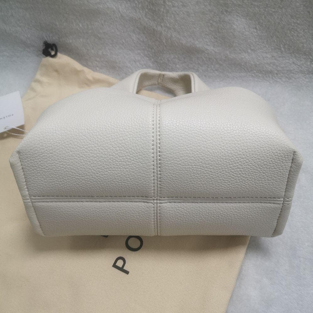 早い者勝ち！ POLÈNE ホワイトレザー ショルダーバッグ