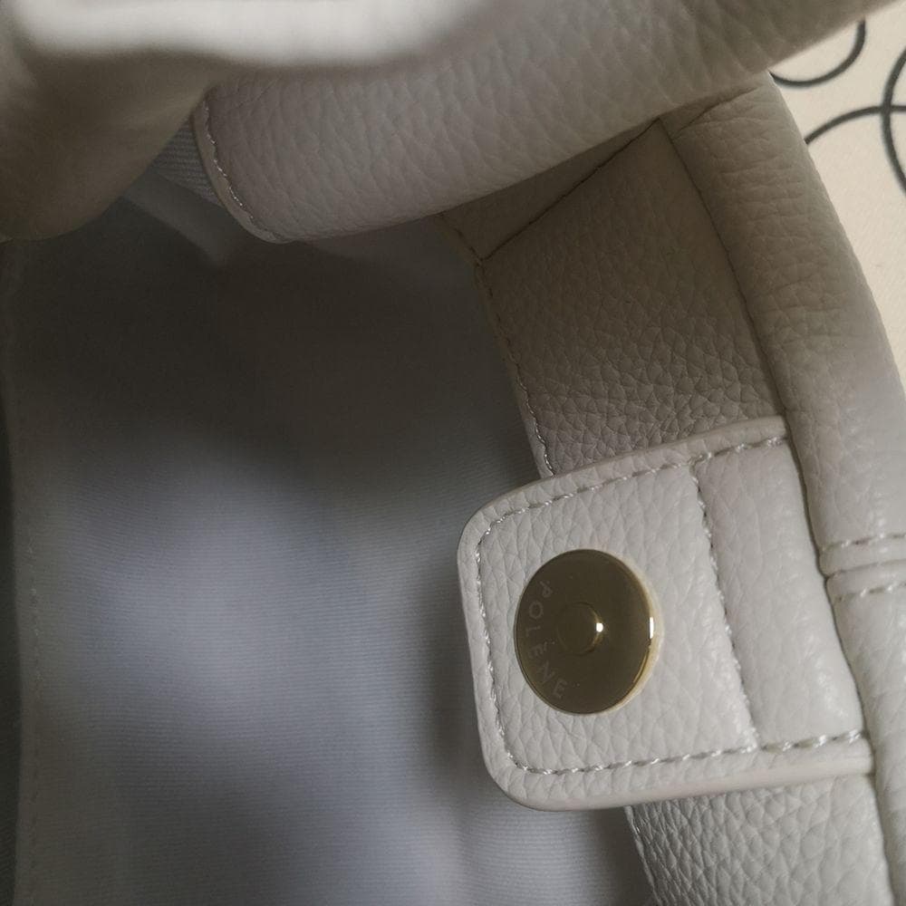 早い者勝ち！ POLÈNE ホワイトレザー ショルダーバッグ