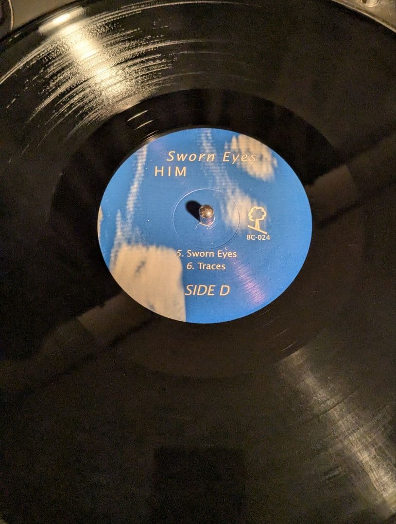 HIM Sworn Eyes レコード