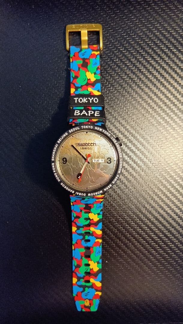 Swatch BAPEコラボ 時計 カラフル ラバーベルト