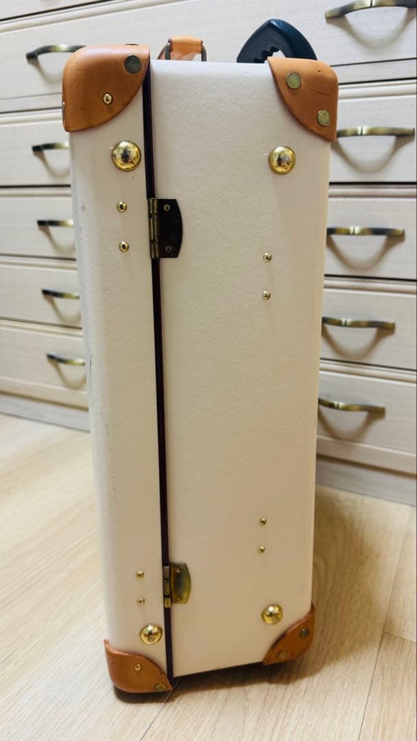 【ホイール交換済】グローブトロッター　18インチ