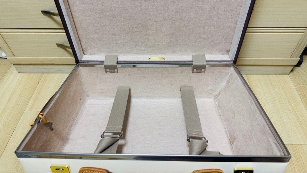 【ホイール交換済】グローブトロッター　18インチ