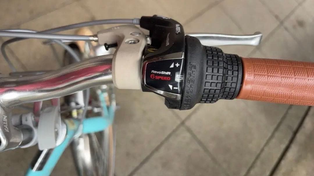 【美品】レトロデザイン子供用自転車 20インチ Café Croissant