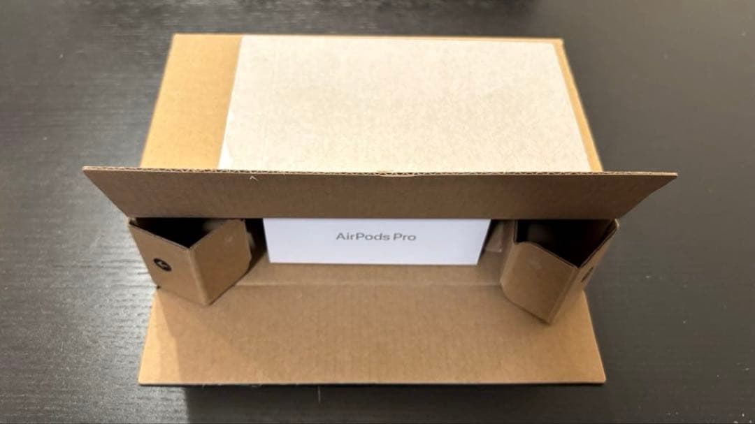 【美品】AirPodsPro（第2世代）USB-C【イヤーチップ新品】