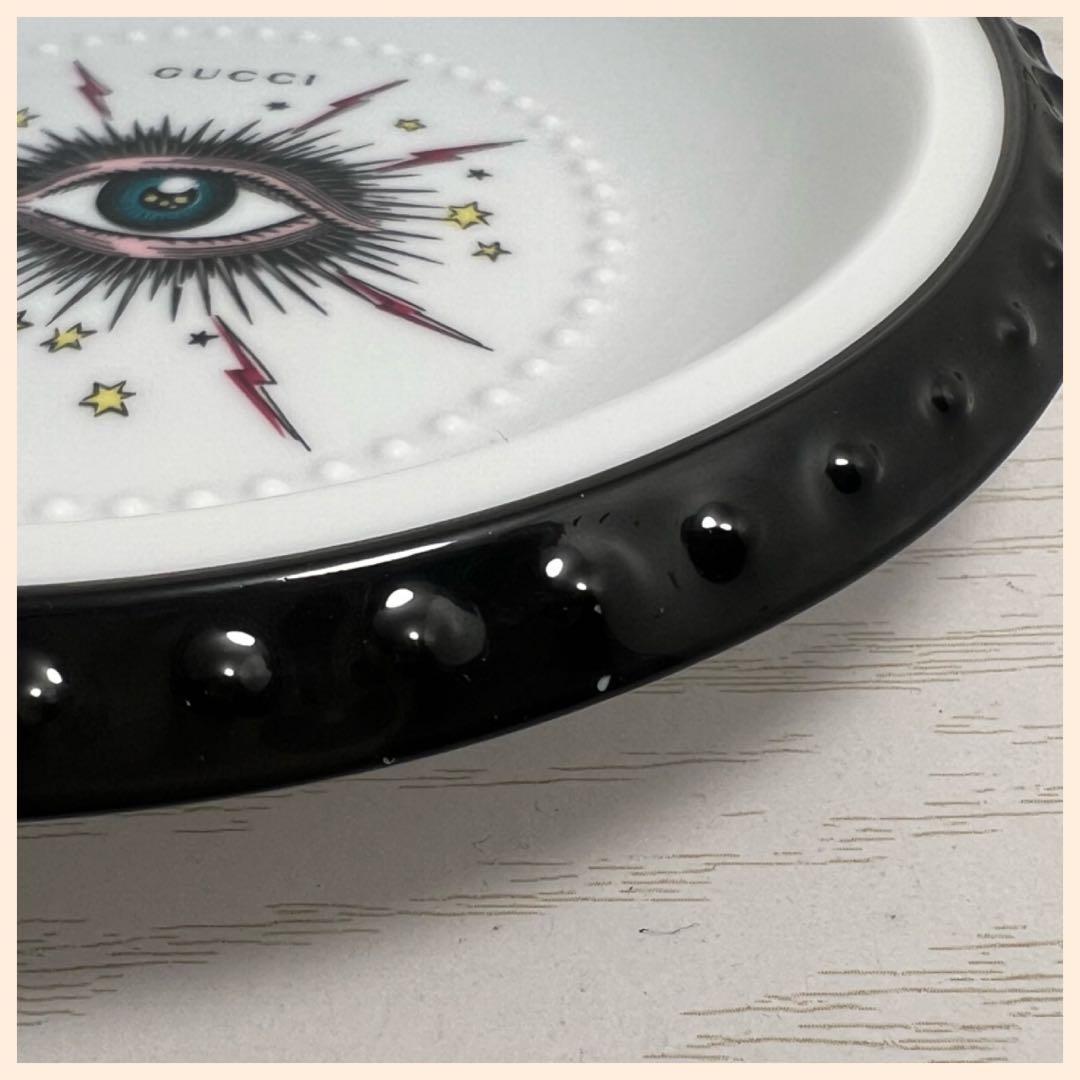 GUCCI スターアイ プリント ラウンド アッシュトレイ ホワイト