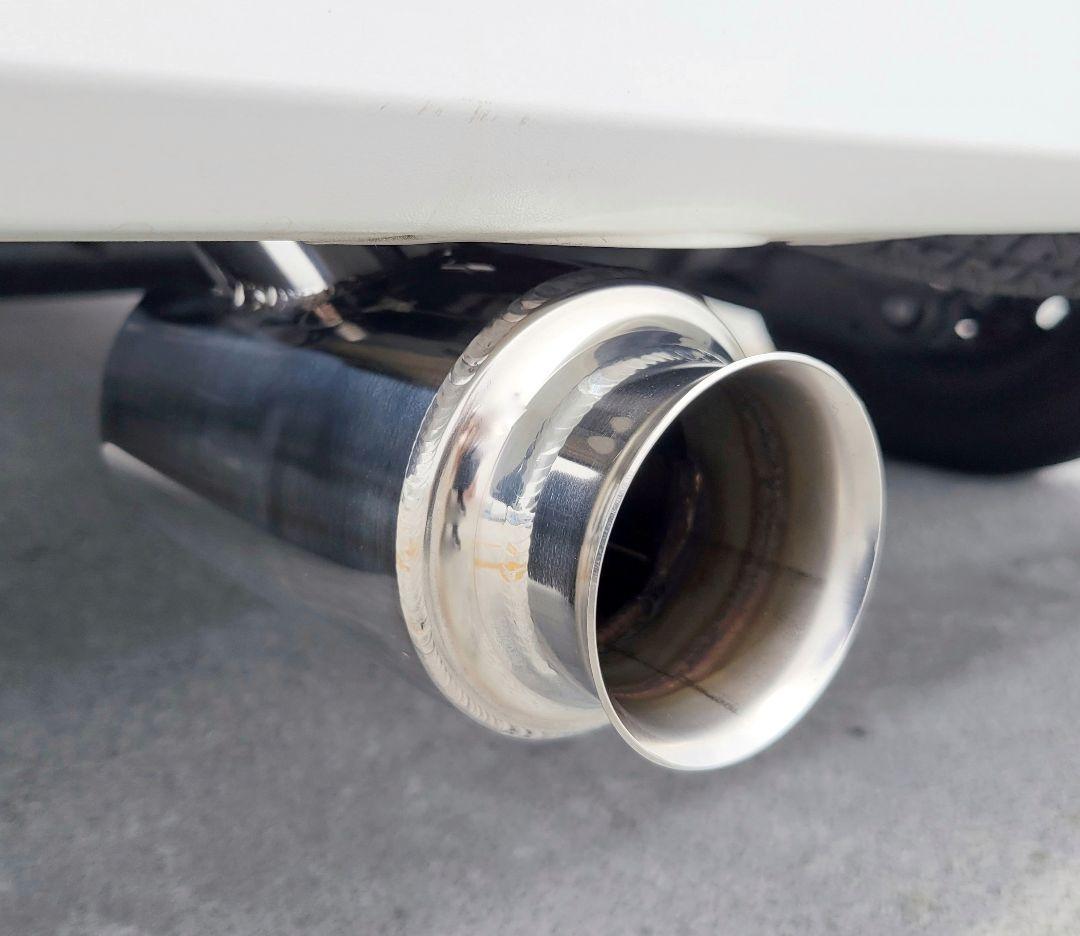 b.ハイゼットカーゴ(NA)アトレーS700VS710V用砲弾型マフラーカッター