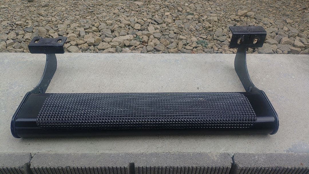 ゆー　ランドリック　デリカD5　後期　右側後部座席　サイドステップ