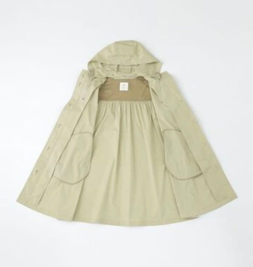 【新品】 アマカ《撥水・花粉防止》多機能コート（ブラックネイビー）サイズ３８