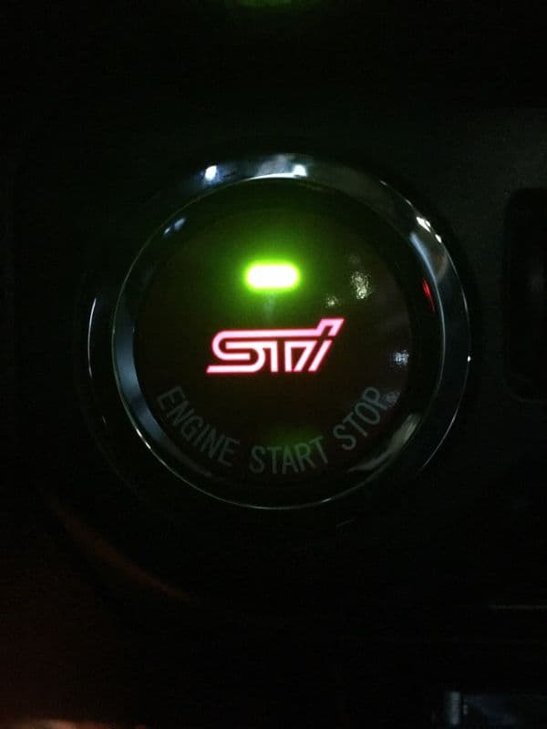 スバル STI プッシュエンジンスイッチ