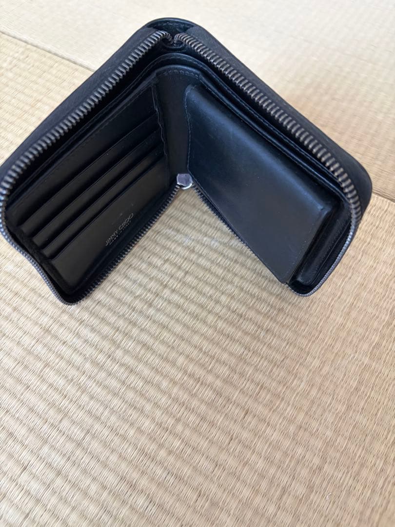 JIMMY CHOO ブラック スタースタッズ 二つ折り財布