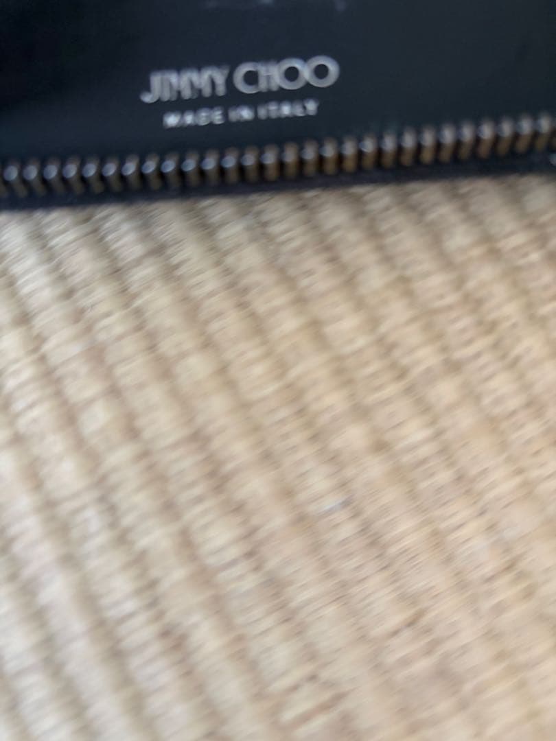 JIMMY CHOO ブラック スタースタッズ 二つ折り財布