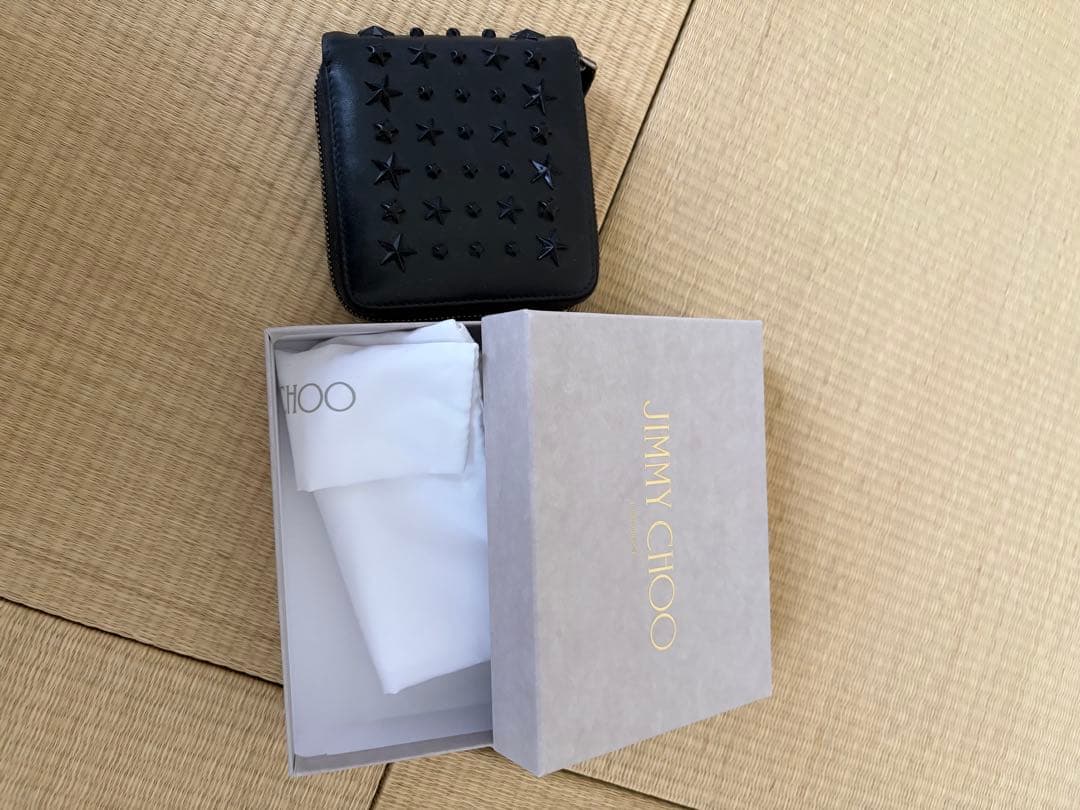 JIMMY CHOO ブラック スタースタッズ 二つ折り財布