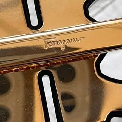 未使用級レア✨Salvatore Ferragamo ヘアクリップ　ガンチーニ